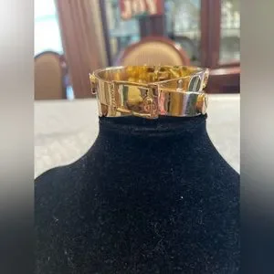 『CC SKYE』  ゴールドバングル jewelry★ High Polished Gold Triple Cobra Bracelet CC Skye. Fashion